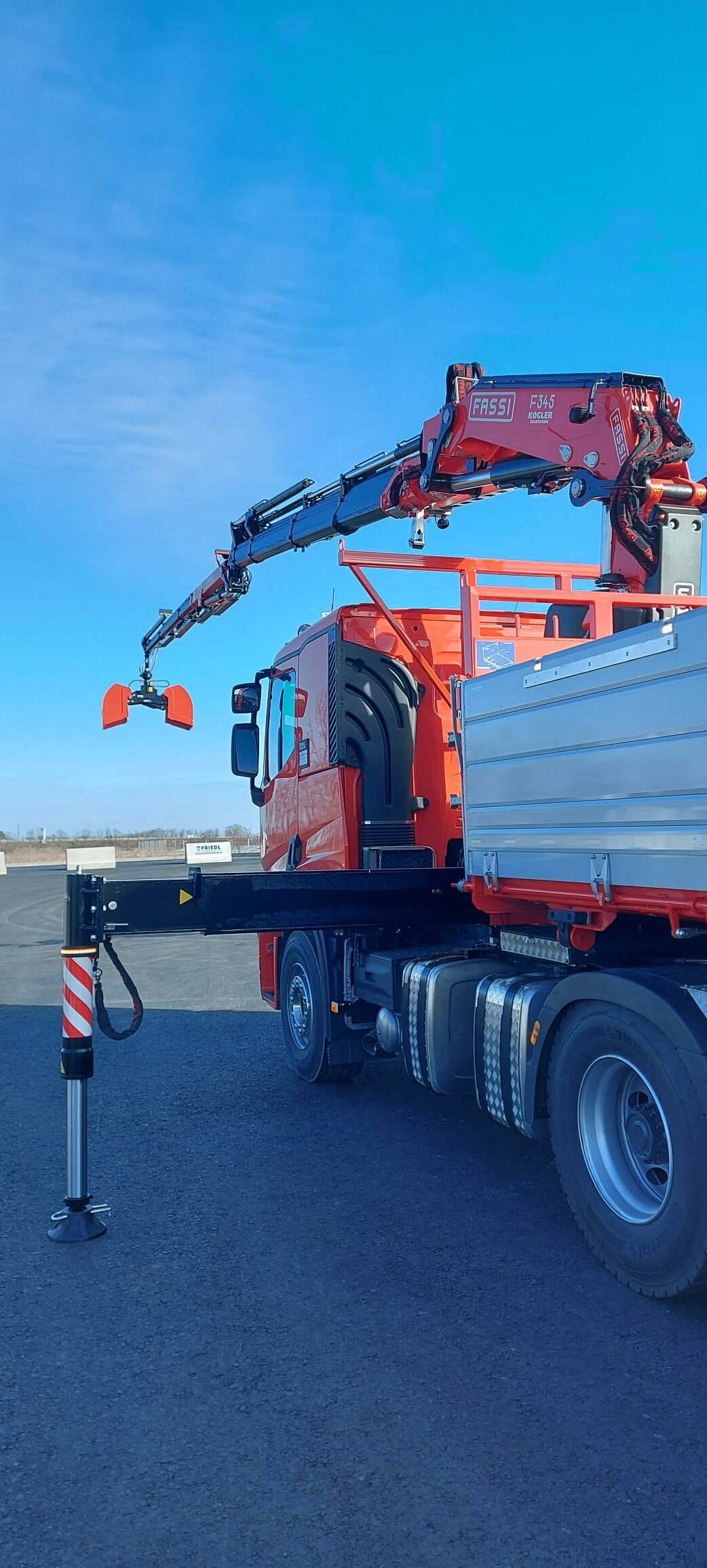 Mehr über den Artikel erfahren Gansterer Erdbau und Transporte