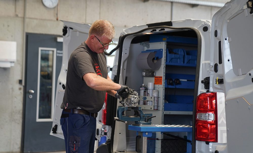Service- und Wartungsarbeiten